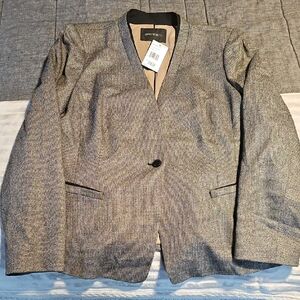 LAFAYETTE 148 NEW YORK Gray Blazer with Single Button Closure